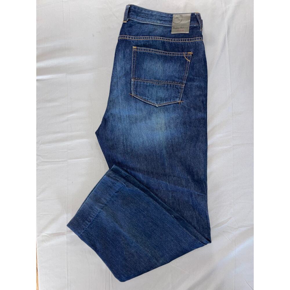 Tommy Bahama Cayman Island Relaxed Lightweight Denim Jeans. Men's 38X30, GUC!!